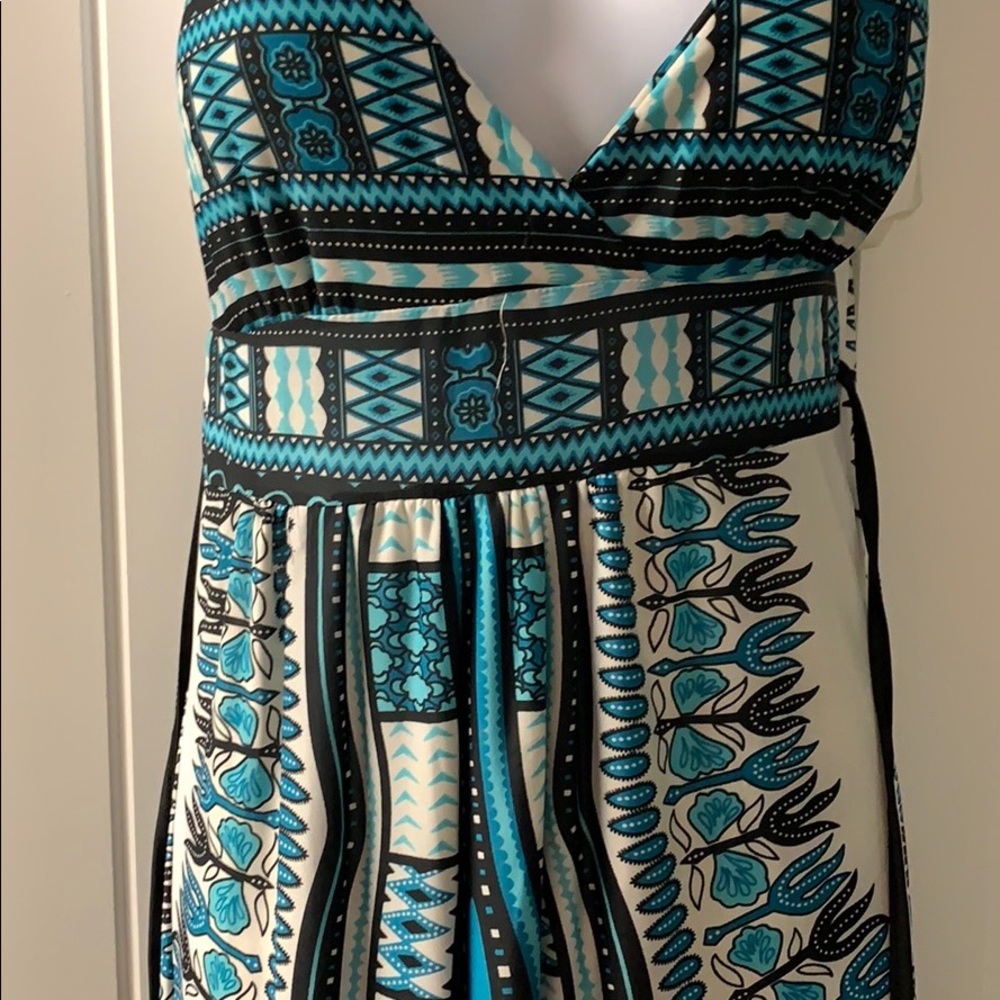 Dress - Picture 4 of 4